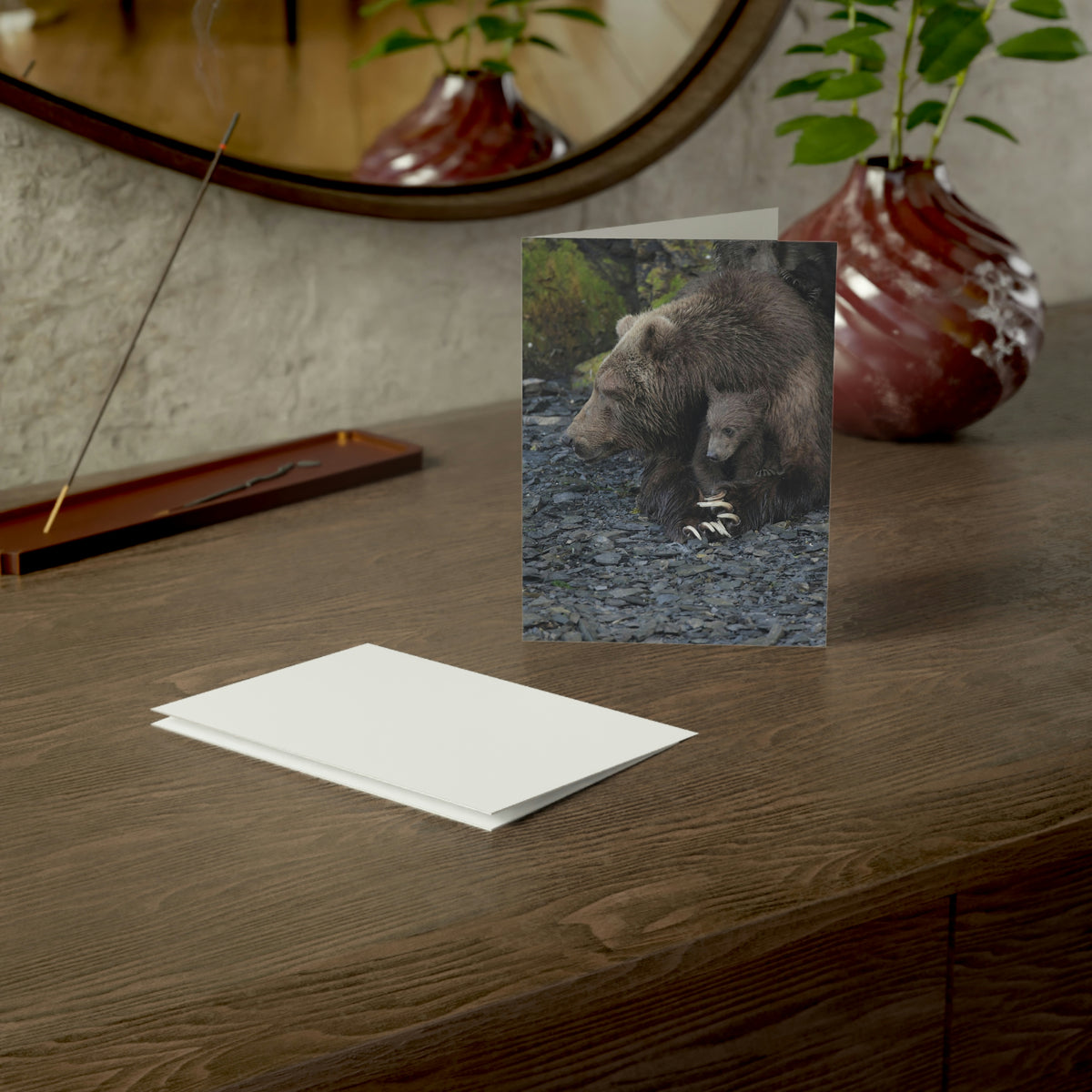 Embracing Sow Greeting Cards (1, 10, 30, and 50pcs)