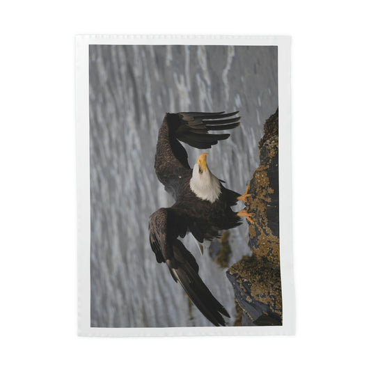 Bald Eagle Take Off Tea & Kitchen Towel